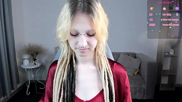 Snapshot of Lexy-Woorhez chatting on 10-01-25, 11:16 Lexy-Woorhez online show from 10-01-25, 11:16