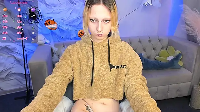 Snapshot of Lexy-Woorhez chatting on 10-28-25, 11:36 Lexy-Woorhez online show from 10-28-25, 11:36