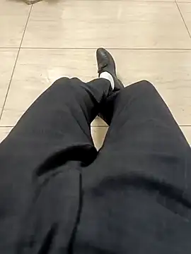 Kakabiraji online show from 12-25-24, 03:38