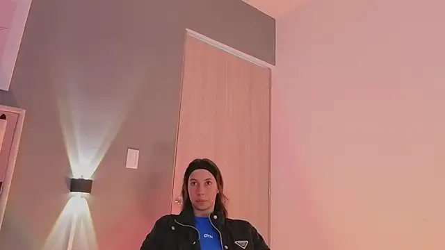 jolie lov online show from 09-18-25, 01:02