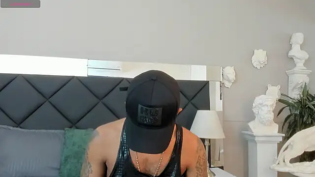 Robin Rief online show from 11-20-25, 03:50