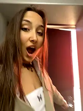 Snapshot of VelvetVixenI chatting on 09-27-25, 11:59 VelvetVixenI online show from 09-27-25, 11:59