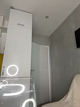 Snapshot of VelvetVixenI chatting on 10-13-25, 11:10 VelvetVixenI online show from 10-13-25, 11:10