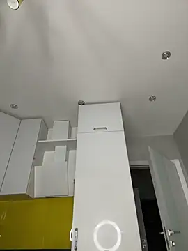 Snapshot of VelvetVixenI chatting on 10-25-25, 03:51 VelvetVixenI online show from 10-25-25, 03:51