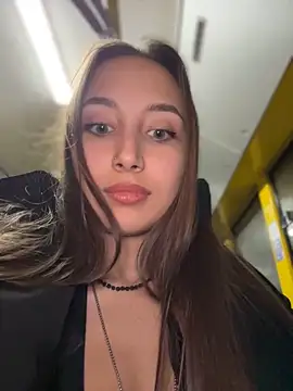 Snapshot of VelvetVixenI chatting on 11-24-25, 07:13 VelvetVixenI online show from 11-24-25, 07:13