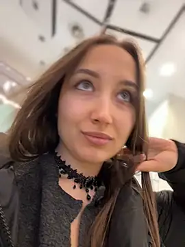 Snapshot of VelvetVixenI chatting on 02-25-26, 06:28 VelvetVixenI online show from 02-25-26, 06:28