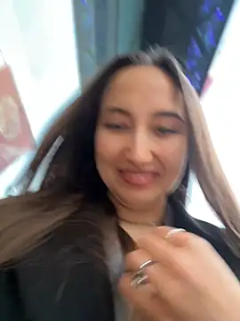 VelvetVixenI online show from 04-27-26, 05:00