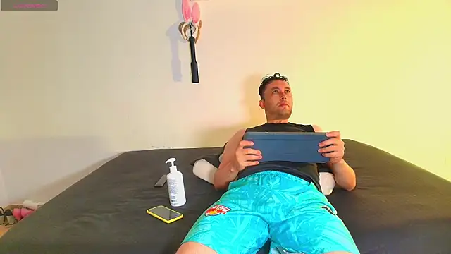 JeremmyAndStacy online show from 04-29-26, 08:37