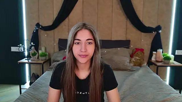 Teresa Stane online show from 02-19-25, 08:33