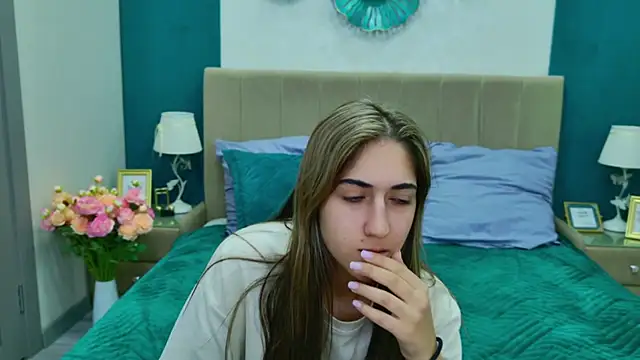 Teresa Stane online show from 02-22-25, 05:23