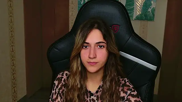 Teresa Stane online show from 09-22-25, 05:31