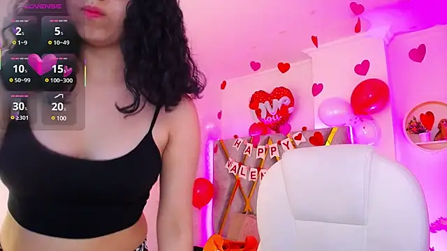 Aurora Brownn online show from 02-14-25, 04:15