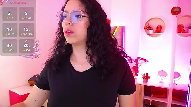 Aurora Brownn online show from 03-10-25, 03:56