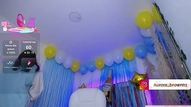 Aurora Brownn online show from 09-25-25, 04:49