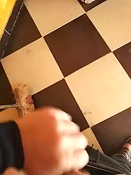 Snapshot of ahme_bebo chatting on 01-28-25, 11:06 ahme bebo online show from 01-28-25, 11:06