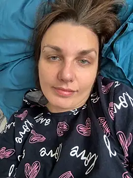 Magic  smile online show from 11-18-25, 05:45