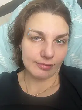 Snapshot of Magic__smile chatting on 02-14-26, 01:46 Magic smile online show from 02-14-26, 01:46