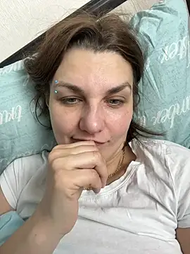 Snapshot of Magic__smile chatting on 02-19-26, 01:01 Magic smile online show from 02-19-26, 01:01