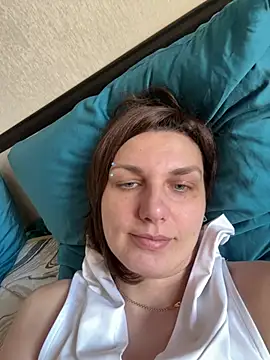 Snapshot of Magic__smile chatting on 03-19-26, 07:34 Magic smile online show from 03-19-26, 07:34