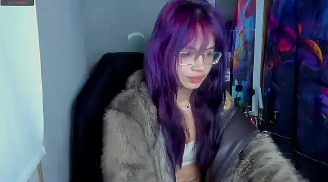 Snapshot of _sakae_ chatting on 12-11-24, 10:27 sakae online show from 12-11-24, 10:27