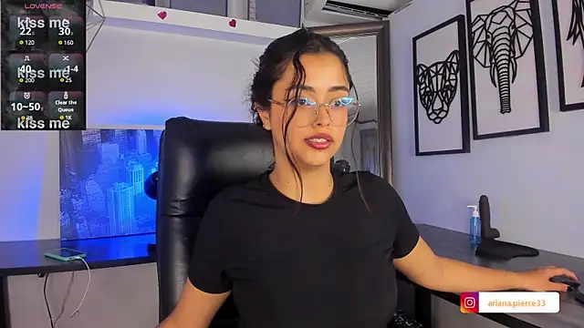 Ariana Pierce online show from 02-22-25, 05:34