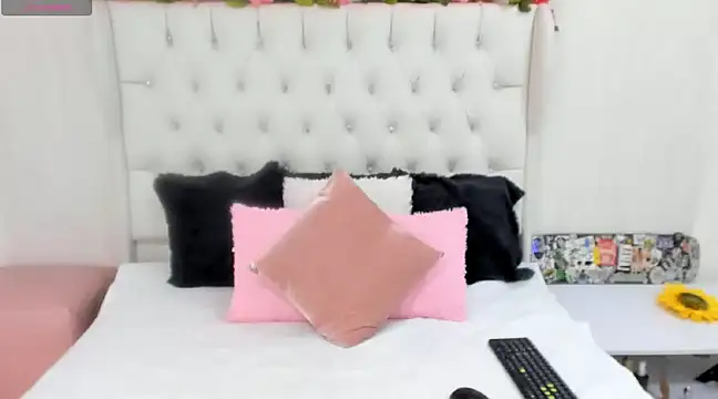 Valerik cano1 online show from 01-18-25, 07:04