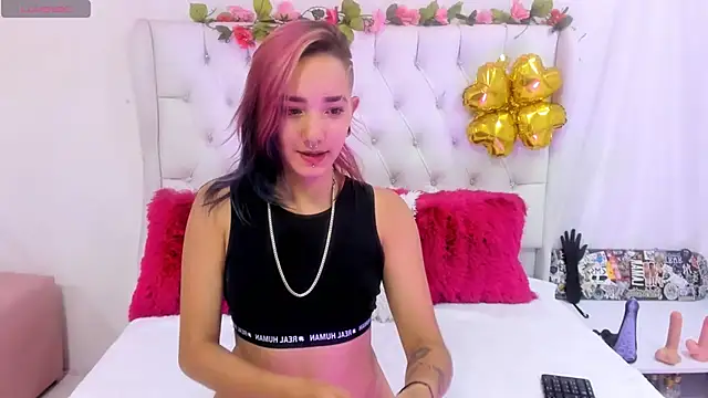 Valerik cano1 online show from 03-21-25, 08:40