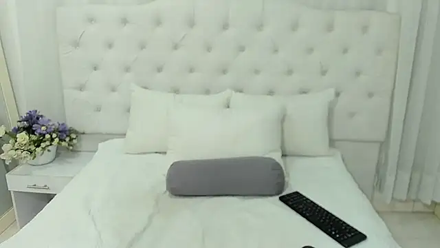 Valerik cano1 online show from 10-17-25, 02:08