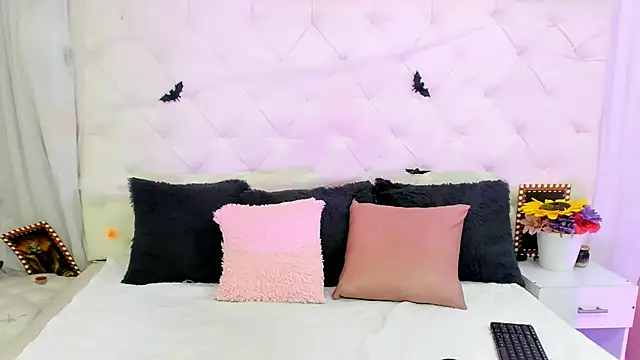 Valerik cano1 online show from 10-21-25, 02:40