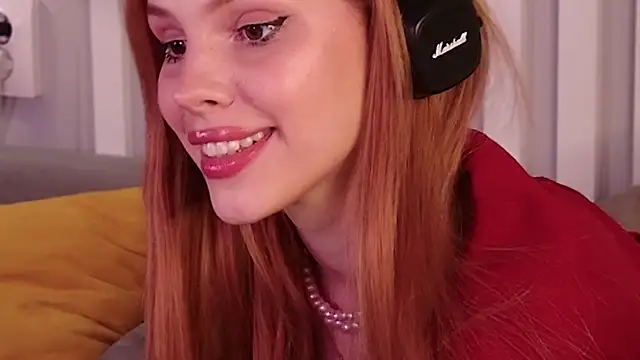 liahstormi  online show from 03-23-25, 01:31