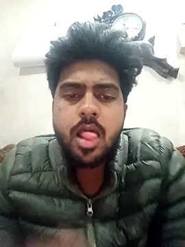 Snapshot of SmashingMuthMaar chatting on 02-02-26, 05:44 SmashingMuthMaar online show from 02-02-26, 05:44