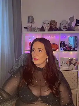 Engel mia online show from 10-24-25, 03:52