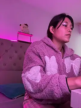 Snapshot of mariana_21x chatting on 01-11-25, 12:50 mariana 21x online show from 01-11-25, 12:50