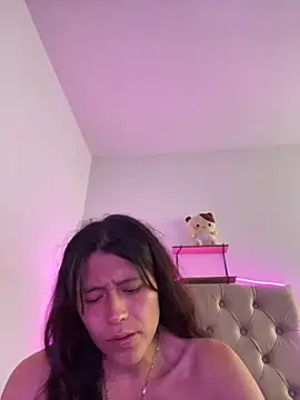 Snapshot of mariana_21x chatting on 01-20-25, 06:53 mariana 21x online show from 01-20-25, 06:53