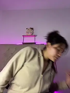 Snapshot of mariana_21x chatting on 02-17-25, 12:38 mariana 21x online show from 02-17-25, 12:38