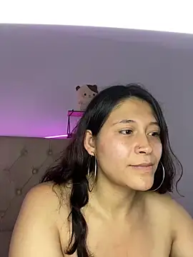 Snapshot of mariana_21x chatting on 02-28-25, 03:59 mariana 21x online show from 02-28-25, 03:59