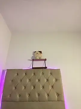 Snapshot of mariana_21x chatting on 03-07-25, 12:56 mariana 21x online show from 03-07-25, 12:56