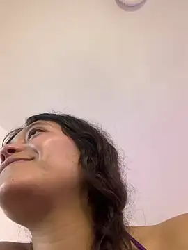 Snapshot of mariana_21x chatting on 03-07-25, 04:00 mariana 21x online show from 03-07-25, 04:00