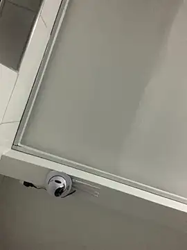 Snapshot of mariana_21x chatting on 03-10-25, 04:03 mariana 21x online show from 03-10-25, 04:03