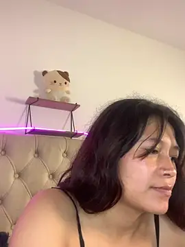 Snapshot of mariana_21x chatting on 03-14-25, 04:30 mariana 21x online show from 03-14-25, 04:30