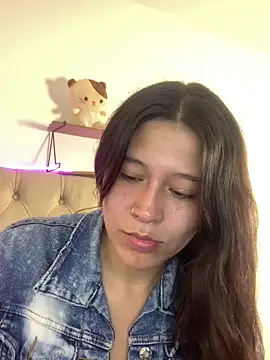 Snapshot of mariana_21x chatting on 03-20-25, 12:53 mariana 21x online show from 03-20-25, 12:53