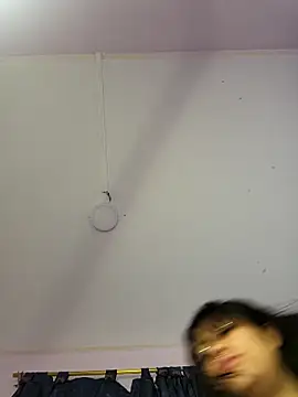 Snapshot of mariana_21x chatting on 10-24-25, 11:50 mariana 21x online show from 10-24-25, 11:50