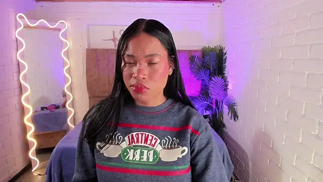 penelope tay1 online show from 10-17-25, 03:31