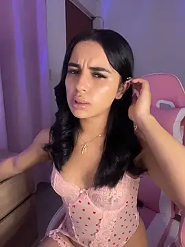 Emily-14 online show from 02-18-26, 04:52