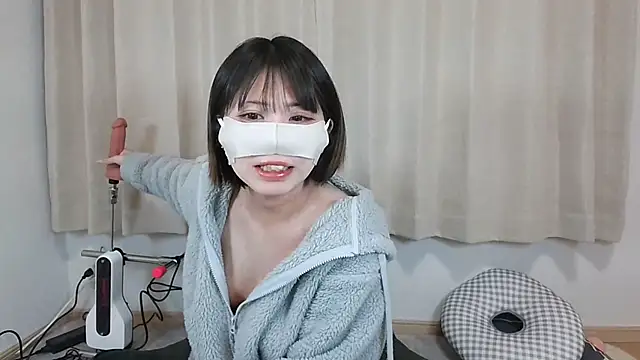 -anzu-o online show from 02-14-25, 11:53