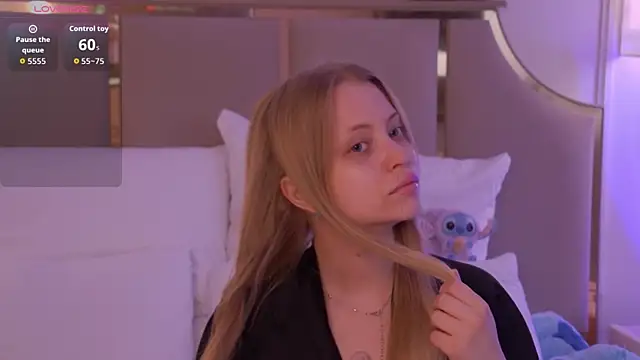 DorisHell online show from 09-25-25, 03:21