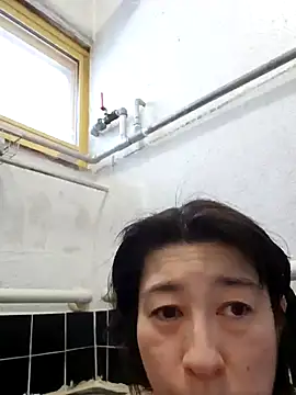 Snapshot of morikawa_sayaka chatting on 02-13-25, 09:49 morikawa sayaka online show from 02-13-25, 09:49