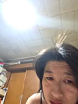 Snapshot of morikawa_sayaka chatting on 03-21-25, 12:17 morikawa sayaka online show from 03-21-25, 12:17