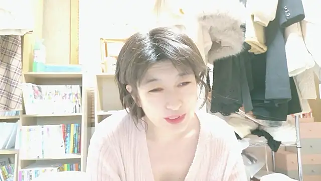Snapshot of morikawa_sayaka chatting on 11-10-25, 11:37 morikawa sayaka online show from 11-10-25, 11:37