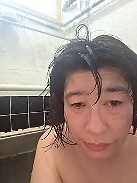 Snapshot of morikawa_sayaka chatting on 11-16-25, 11:32 morikawa sayaka online show from 11-16-25, 11:32